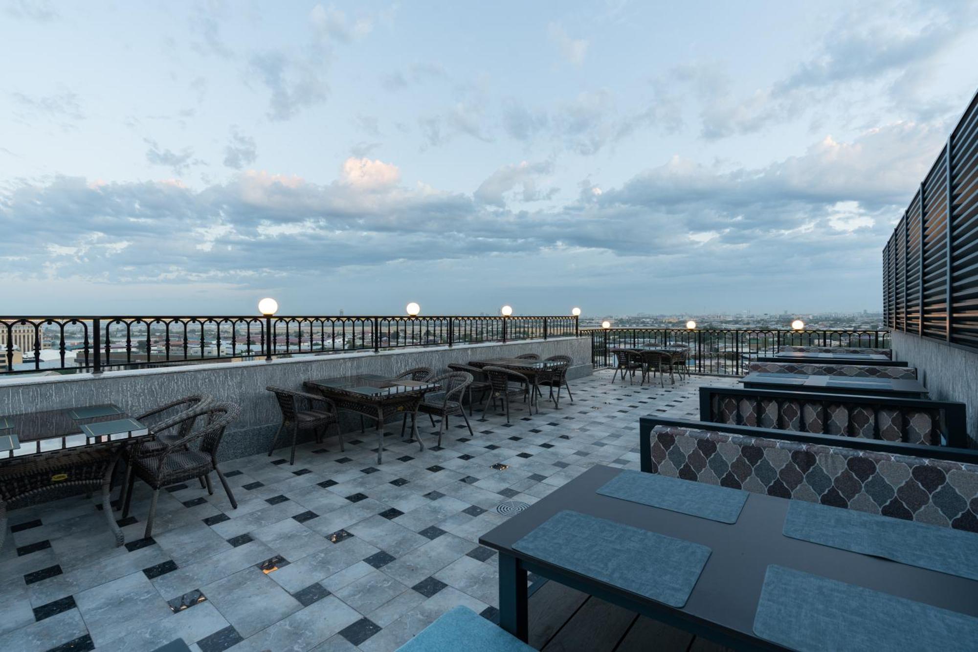 Shamsan Airport Hotel Ташкент Екстер'єр фото